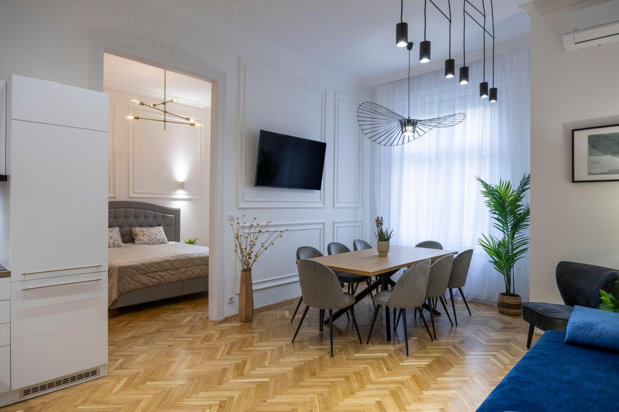 Luxurious Central 4Bedrm 3Bathrm Residence W/ Balcony Будапешт Экстерьер фото